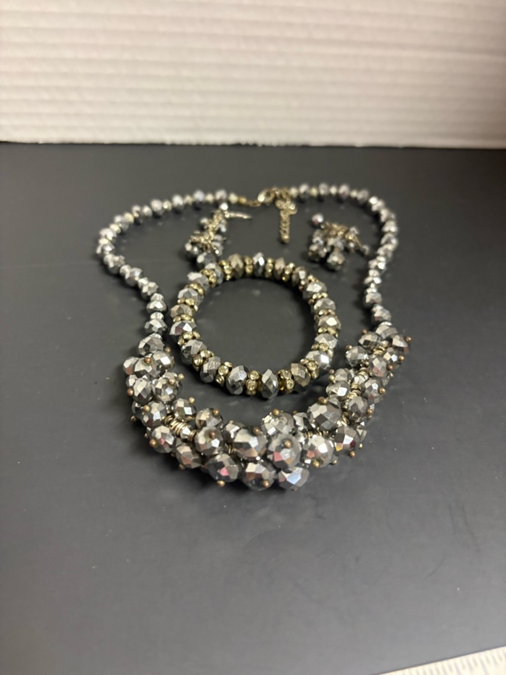 Crystal Cut Silver Bead Statement Necklace, Bracelet & Earring Set - EUC